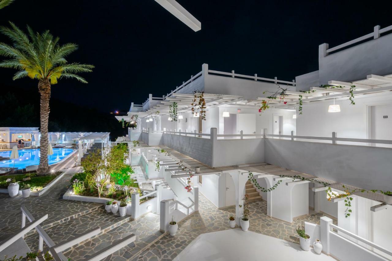 Aloe Hotel - Adults Only ファリラキ エクステリア 写真