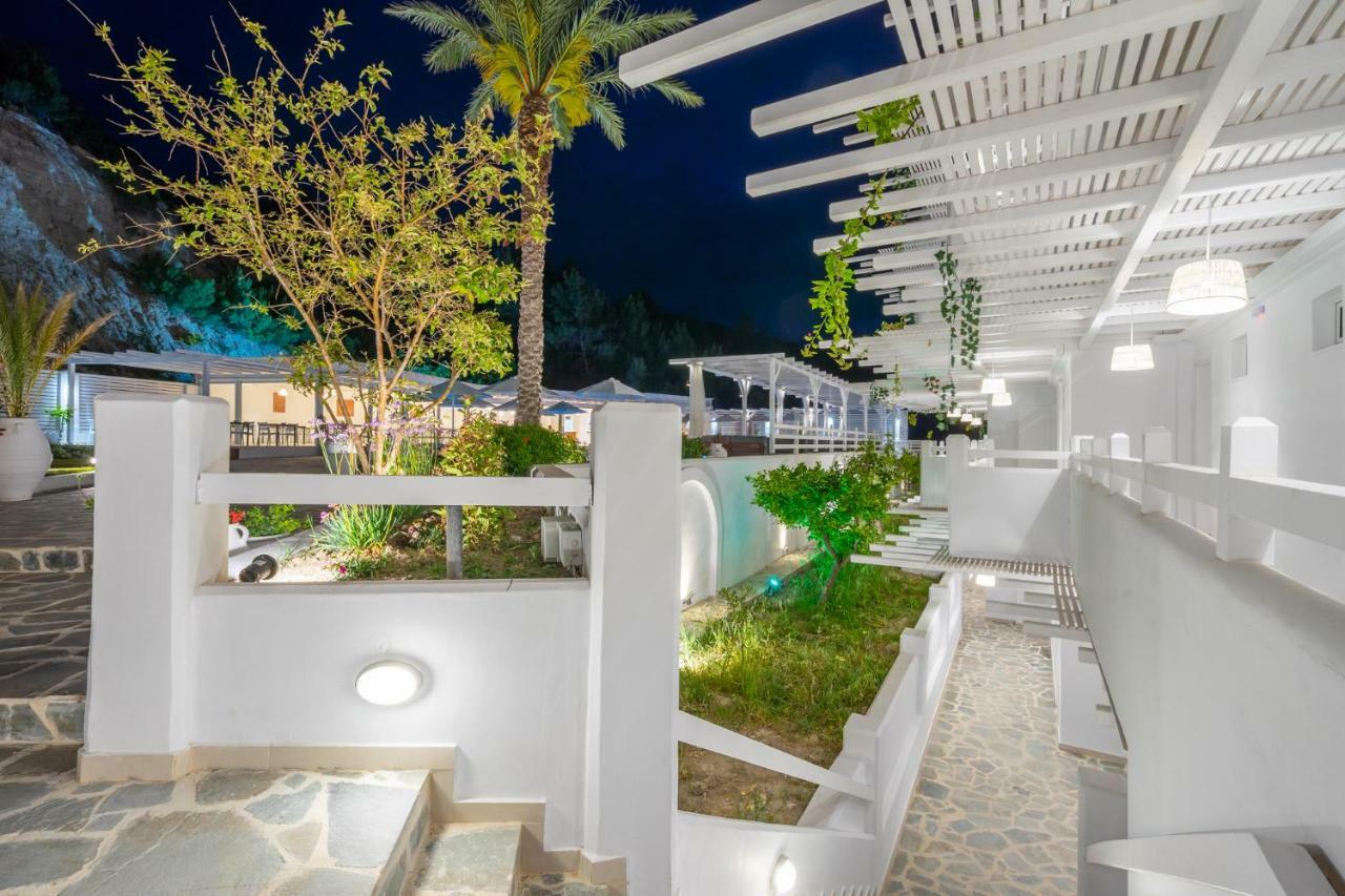 Aloe Hotel - Adults Only ファリラキ エクステリア 写真