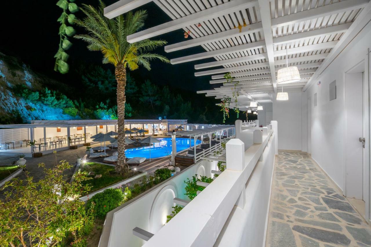 Aloe Hotel - Adults Only ファリラキ エクステリア 写真