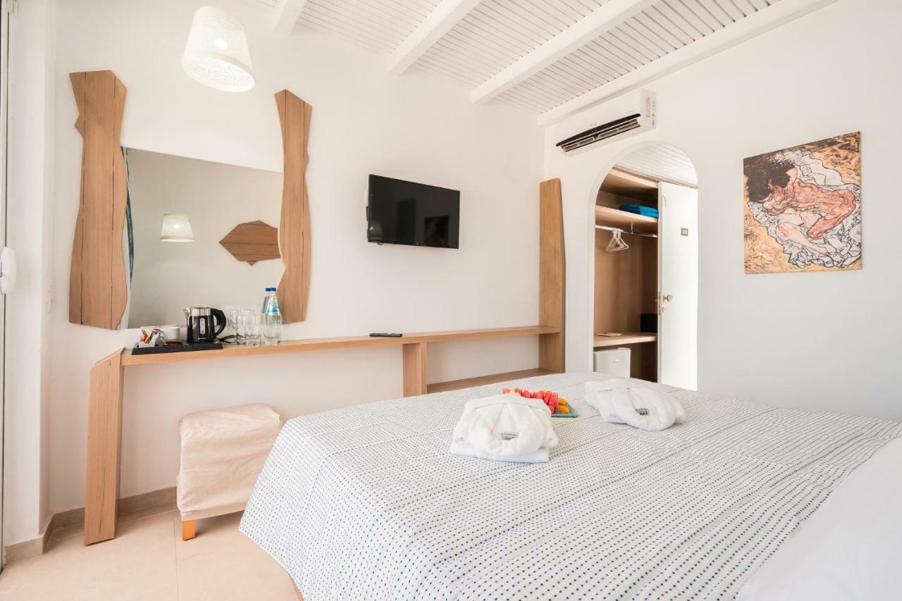 Aloe Hotel - Adults Only ファリラキ 部屋 写真