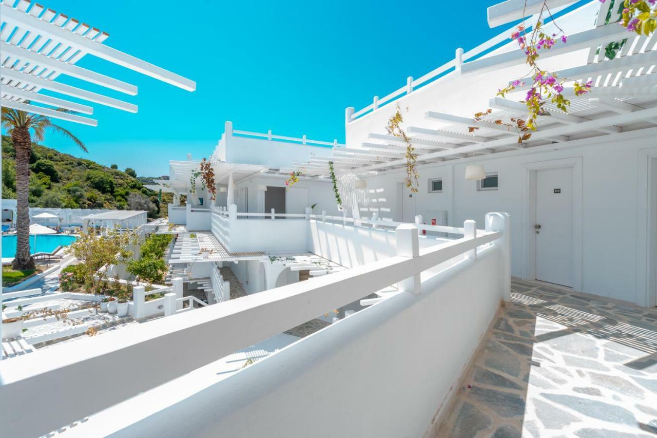 Aloe Hotel - Adults Only ファリラキ エクステリア 写真